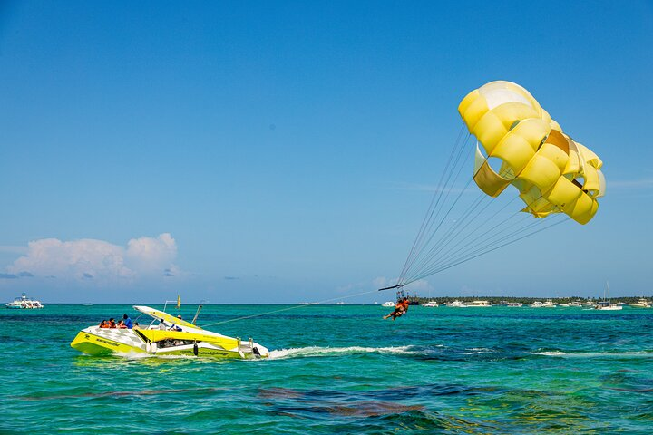 Parasailing Experience in Punta Cana - Photo 1 of 13